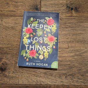 Ruth Hogan - The Keeper of Lost Things paperback book